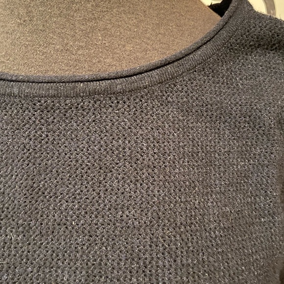 Lot of 2, size 4 shirts - Picture 10 of 10